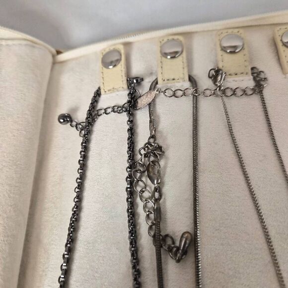 Leather jewelry organizer - Picture 6 of 10